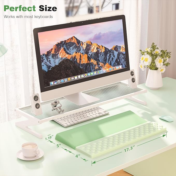 Ospelelf Keyboard Wrist Rest, Ergonomic Memory Foam Wrist Support for Typing & Gaming, Tilted Keyboard Pad, Aesthetic Desk Accessories for Office, Relief for Carpal Tunnel & Wrist Pain, Light Green