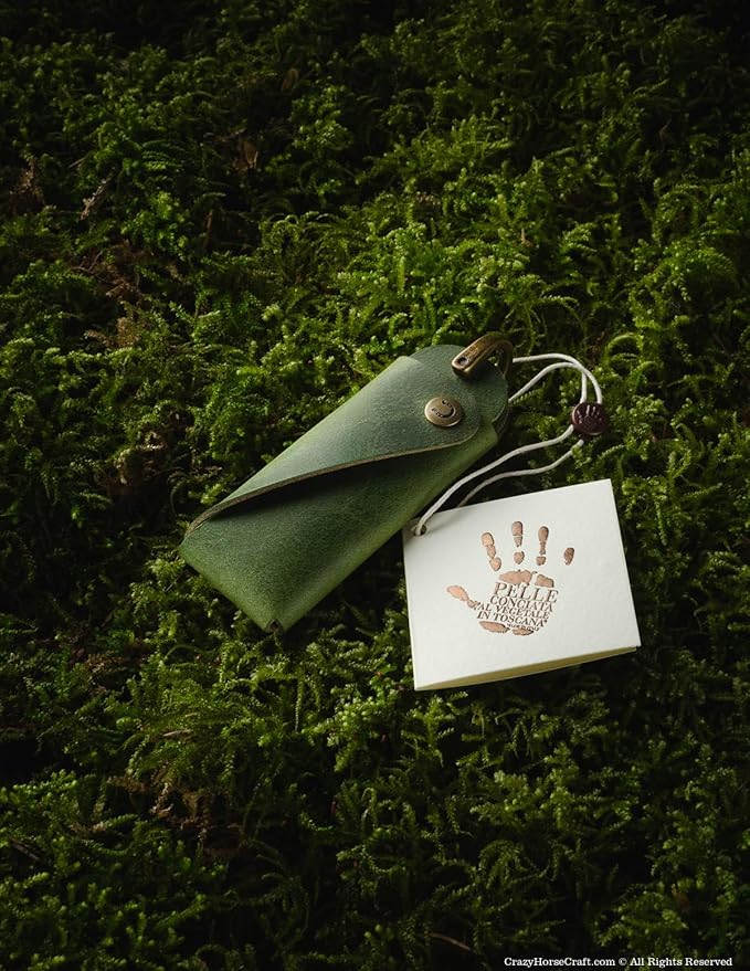 Crazy Horse Craft, Leather Key Holder, Keychain, Minimalist Keyring, Fob, EDC Organizer Cover Sleeve Finder Bag Tag Case