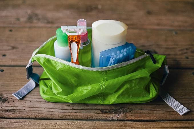 Lewis N. Clark ElectroLight Toiletry Kit, Waterproof Fabric Portable and Lightweight, Neon Lemon, One Size