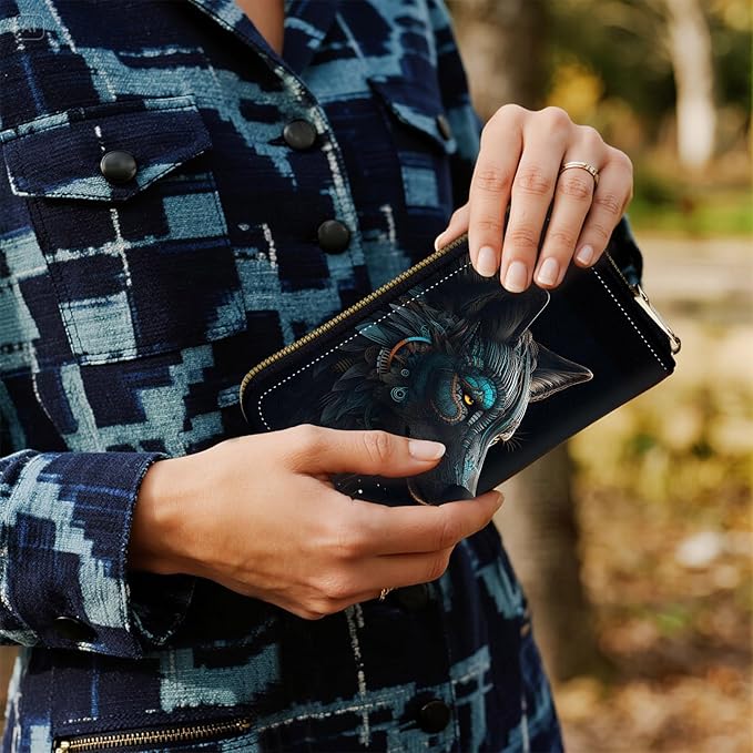 Women's RFID Blocking Zip Around Wallet with Detachable Wrist Strap, Large Capacity Credit Card Holder Organizer for Everyday Use,Cool Wolf