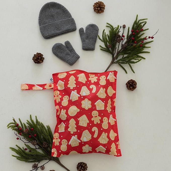 Tiny Twinkle Mess Proof Wet Bags | 2-Pack Reusable Waterproof Wet Bags for Swimsuits | Baby Clothes | Travel & Diaper Bag (Christmas Set)