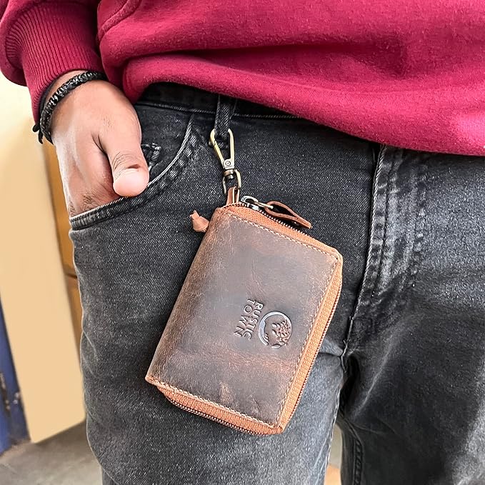 RUSTIC TOWN Leather Key Holder Case - Zippered Key Organizer Wallet with 8 Hooks for Keys, Cash & Card - Gift for Men Women