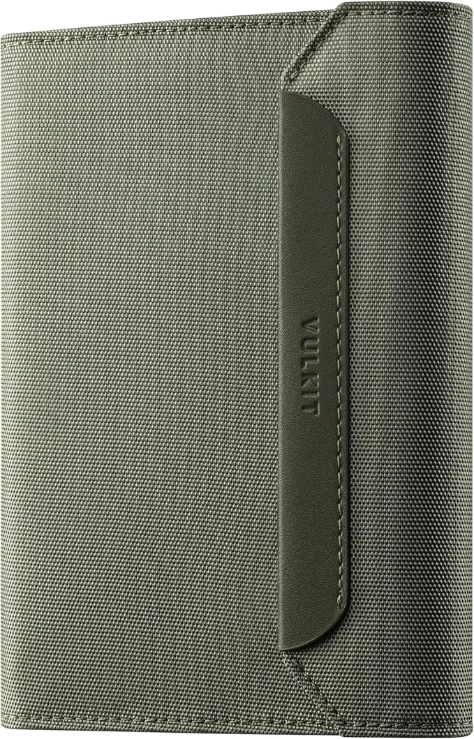 VULKIT RFID Blocking Leather Passport & Card Holder, Dual Person Travel Passport Wallet with Secure Magnetic Closure, Green