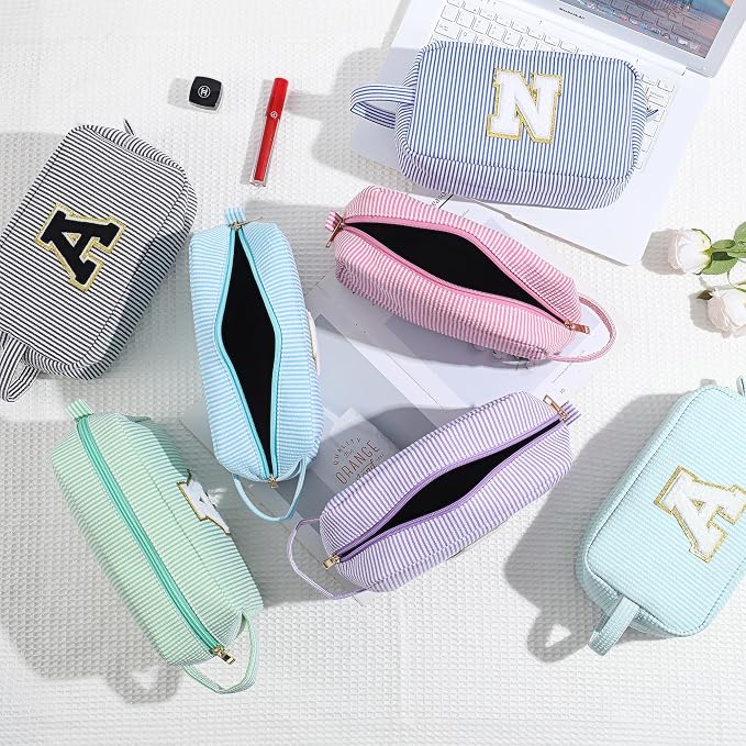YOOLIFE Initial Cosmetic Bag for Women - Monogram Cute Makeup Bag Cosmetic Case Toiletry Pouch for Women Her Best Friend Sister Teacher, Personalized Birthday Gifts for Women, Pink I