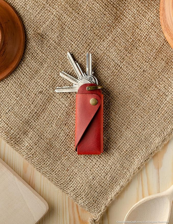 Crazy Horse Craft, Leather Key Holder, Keychain, Minimalist Keyring, Fob, EDC Organizer Cover Sleeve Finder Bag Tag Case