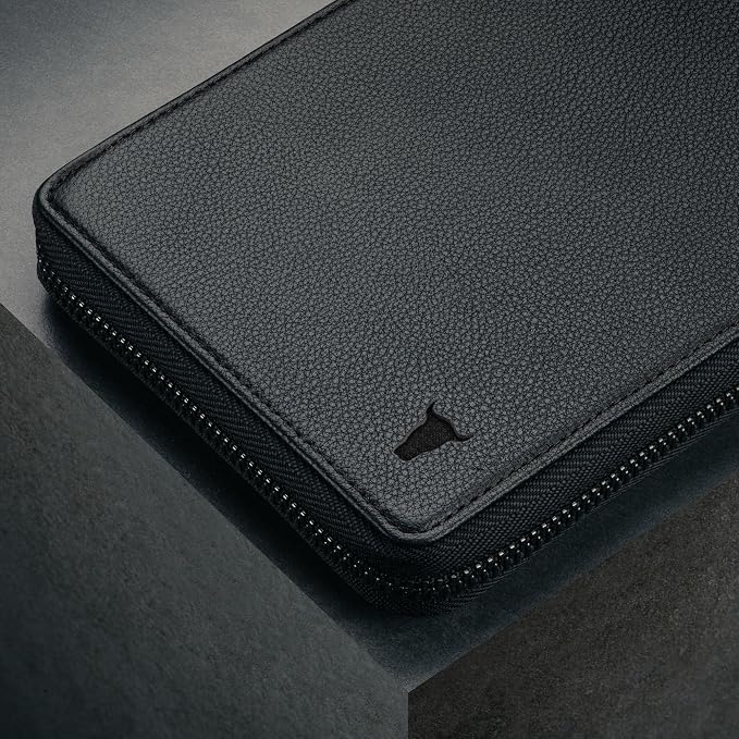 TORRO Travel Wallet – Genuine Leather Travel Organiser with Passport Holder and Detachable Cardholder