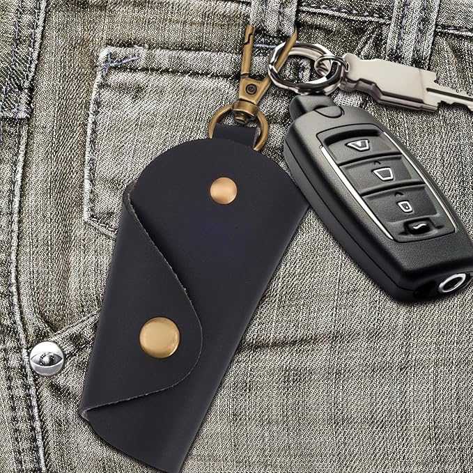 BOXOB Leather Wrap Key Chain, 5.51x1.97x1.1in Black Key Holder Organizer with Keychain Compact & Stylish Portable Protective Leather Keychain Cover Pouch Case Sleeve Silencer